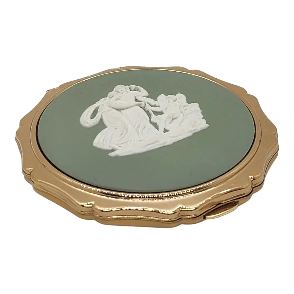 Vintage Stratton Wedgwood Jasperware Cameo Powder Compact England NEW NOS Unused